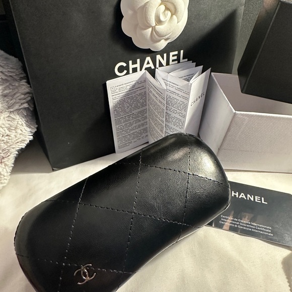 Chanel Square Sunglasses full inclusion - Picture 8 of 8